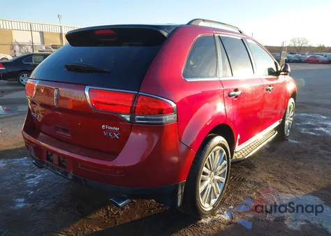 2013 Lincoln Mkx z USA, uszkodzony, nr VIN 2LMDJ6JK7DBL28957